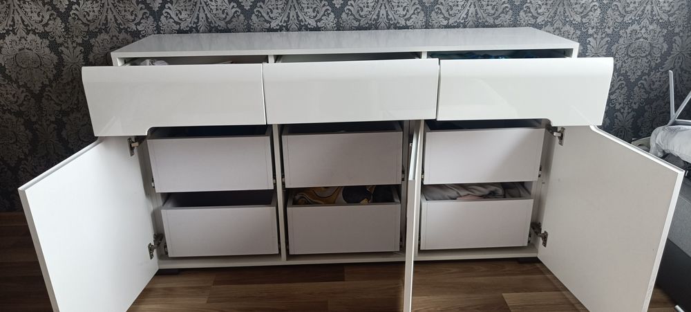 Meble komplet do sypialni