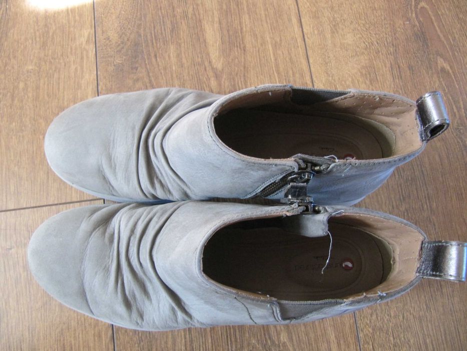 Жіночі черевики Clarks 39р 25,5см