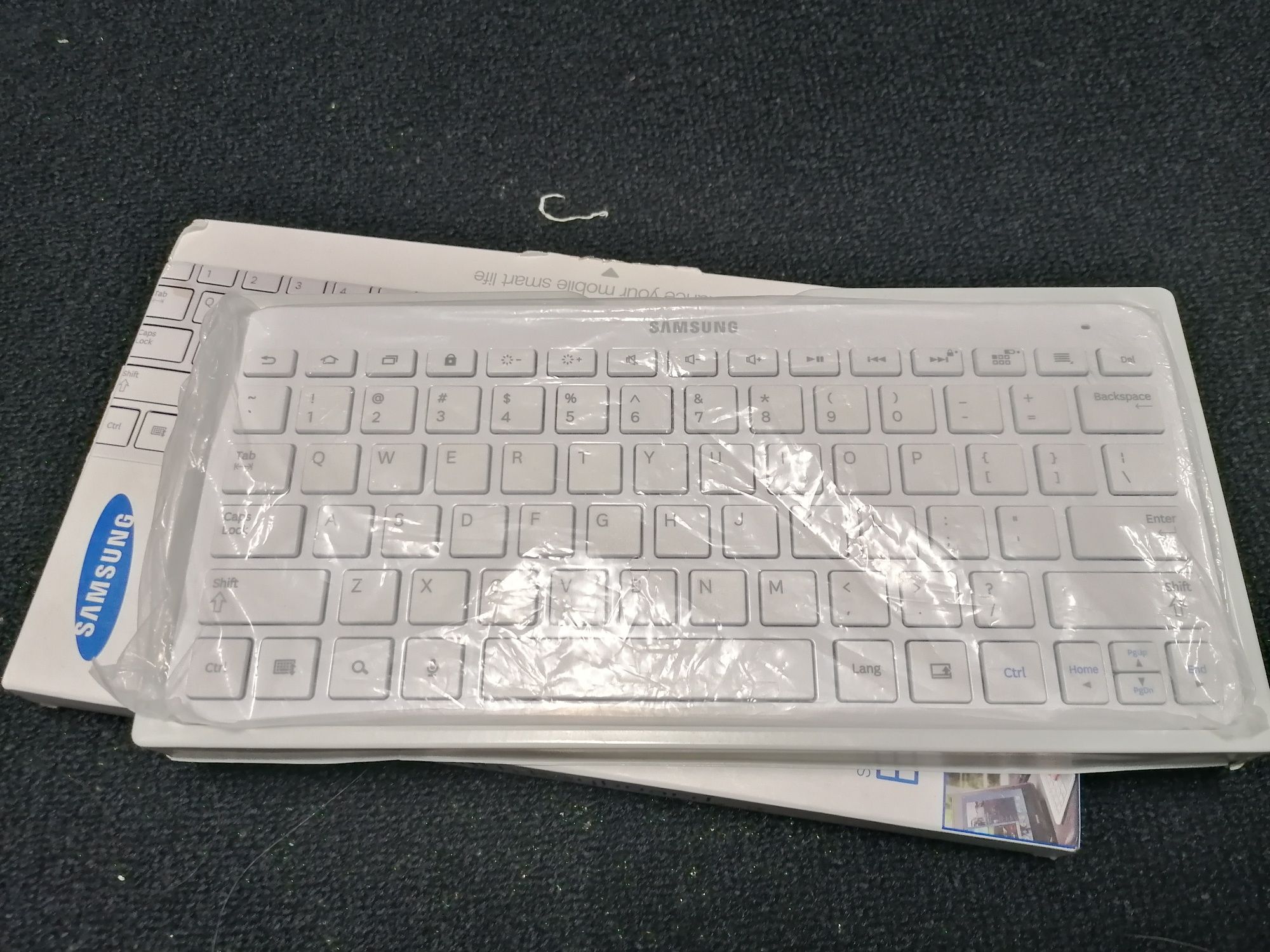 Klawiatura bluetooth Samsung