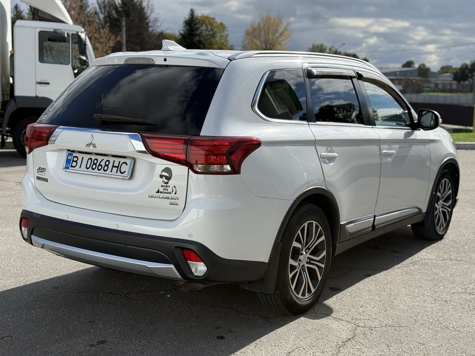 Mitsubishi Outlander 2017