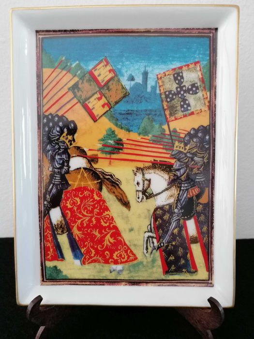 Bandeja  D. João I perseguindo o rei de Castela em Aljubarrota