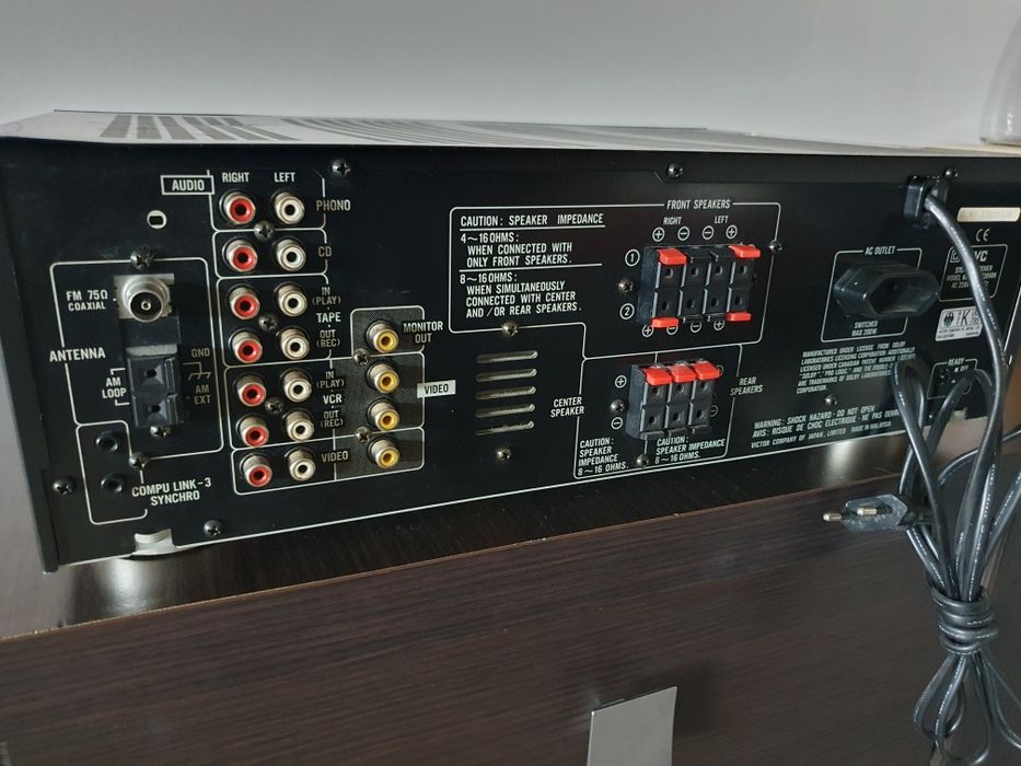 Amplituner JVC RX-320 VBK