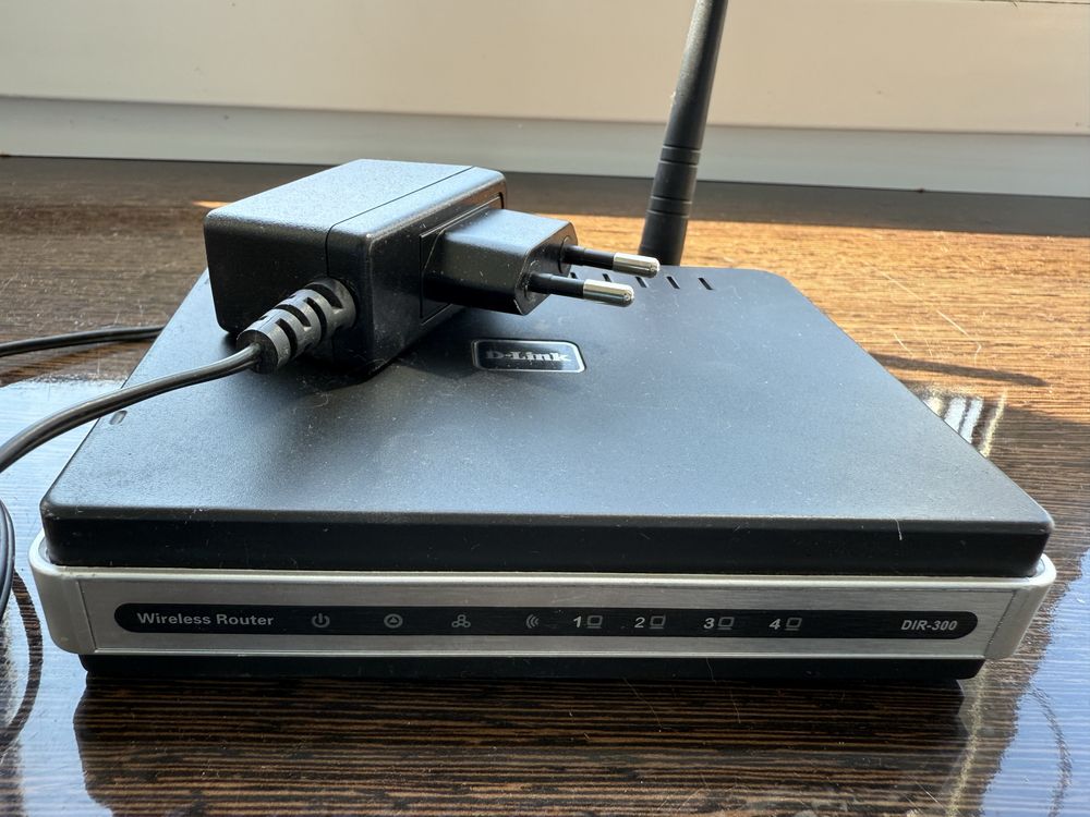 Роутер d-link dir-300