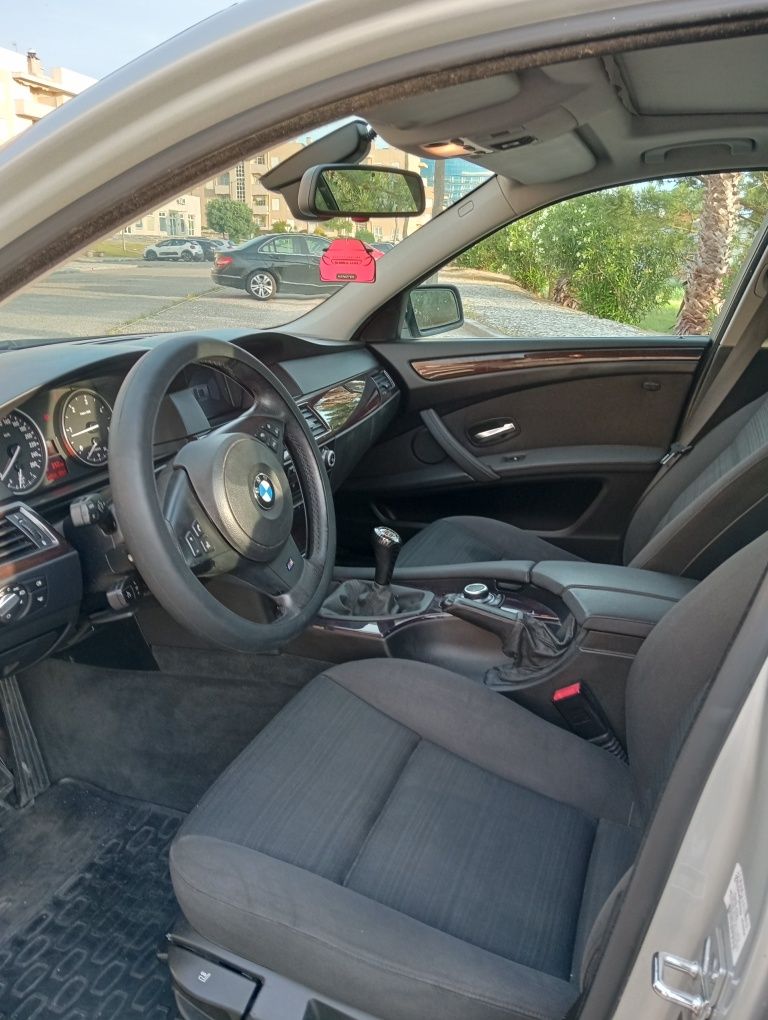BMW e61LCI 520d 185mil km