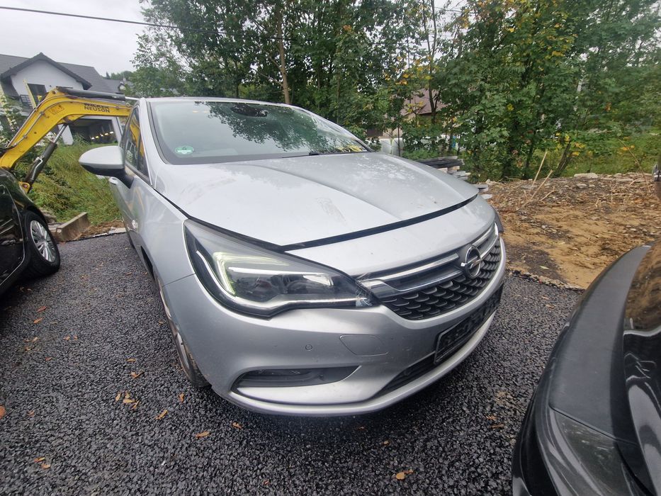 Opel Astra K 18r silnik kompletny 1.6CDTi B16DTH Kolor. Z176