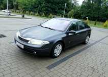 Renault Laguna 1,8 LIFT 125 KM 250tys km SKÓRA CD/Mp3 SALON POLSKA Hak