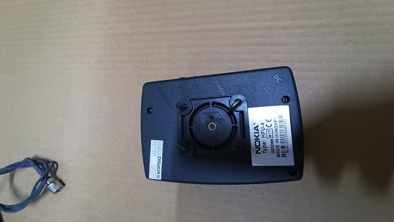 Zestaw głośnomówiący Nokia CR-23 do 6020Nokia 6020 i 6021