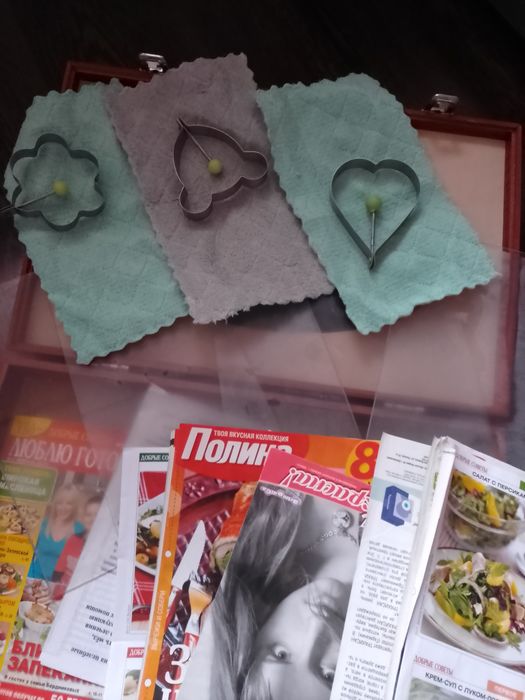 Набор посуды и предметов для кухни