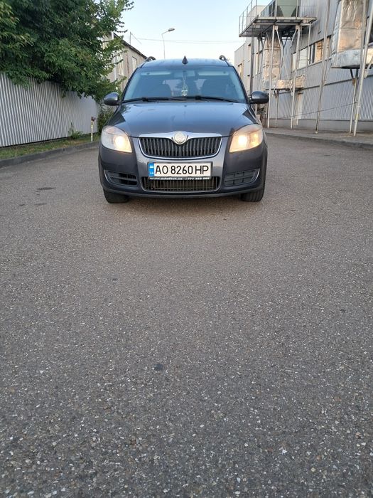 Продам Skoda Roomster