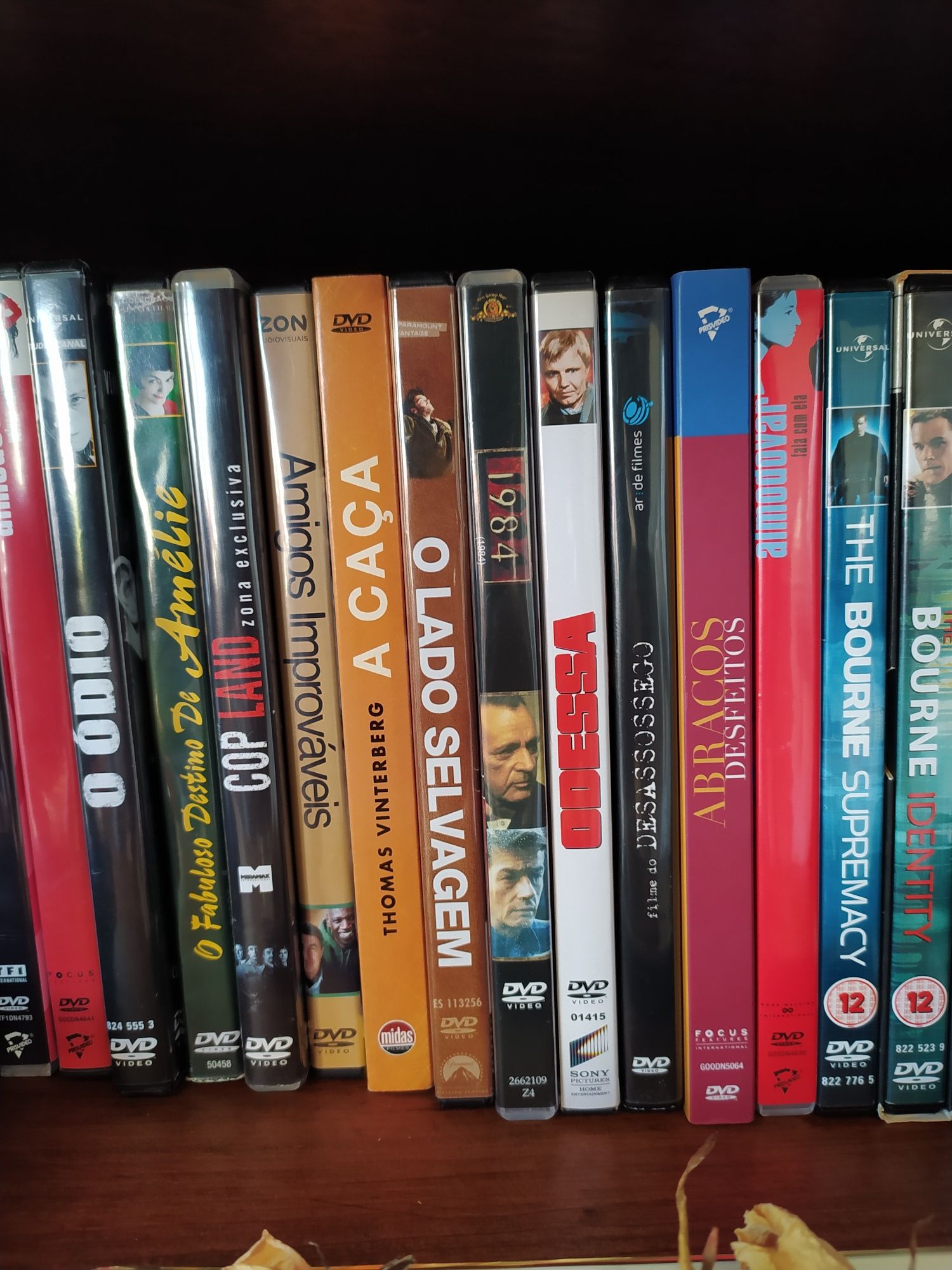 DVDs ( filmes/mini-séries)