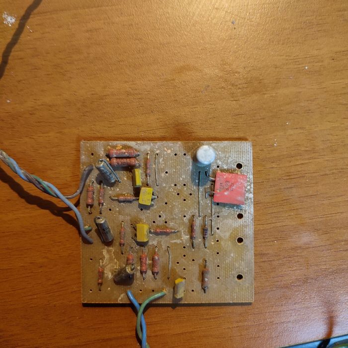 Плати,резистори,транзистори