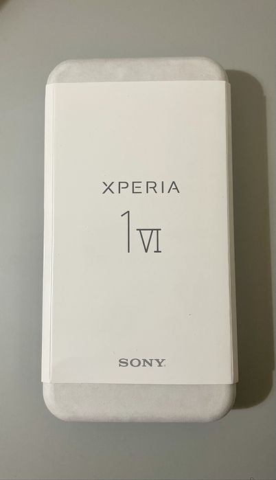 Sony Xperia 1 VI Platinum Silver nowa