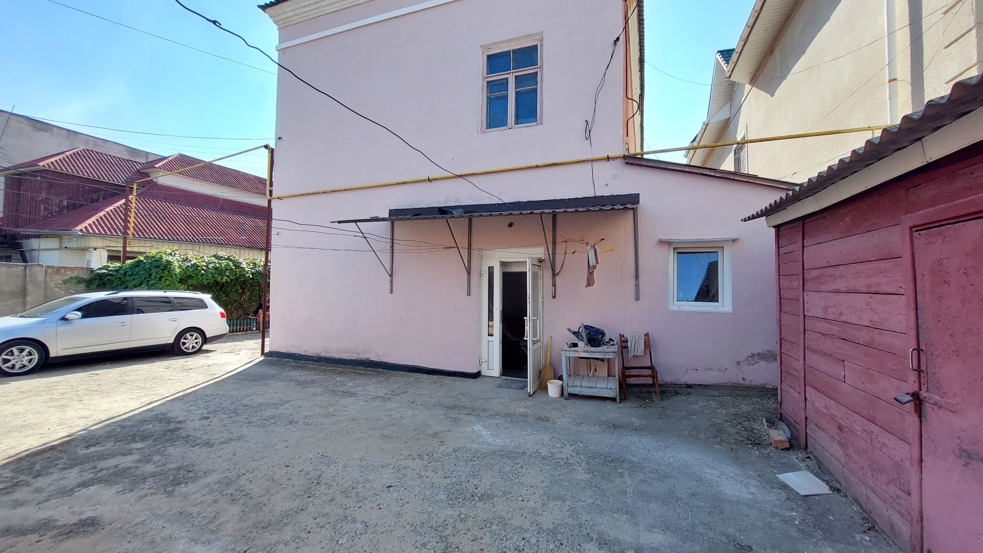 Продам 1-кімнатну квартиру. Вул.Стависька,14.