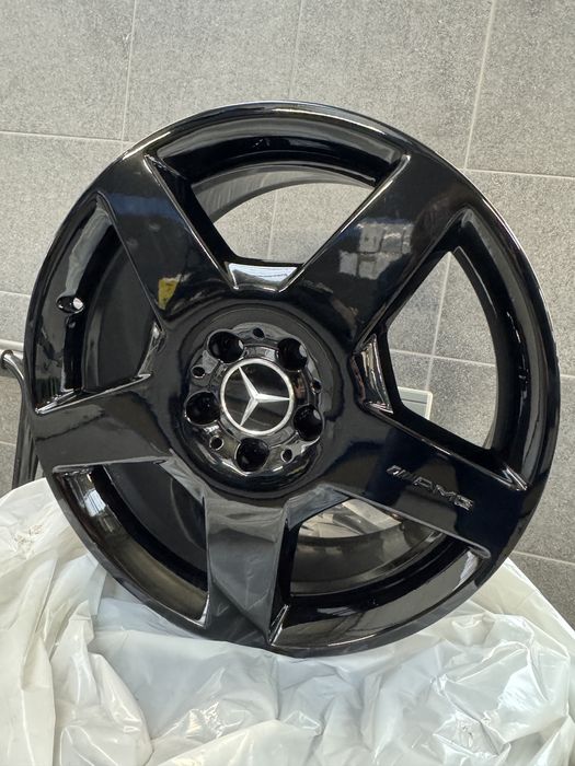 Felgi 19 mercedes AMG