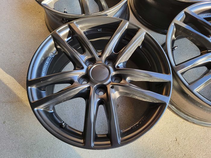 [640] Felgi aluminiowe 16 Cali 5x112 6,5Jx16H2 VW Audi Skoda +TPMS