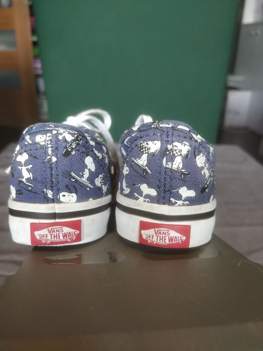 Vans Authentic SNOOPY 24