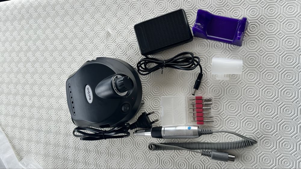 Broca e Catalisador de unhas