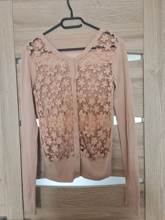 Sweter beżowy ażurowy przód S/M