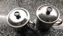 Vendo 2 copos em inox