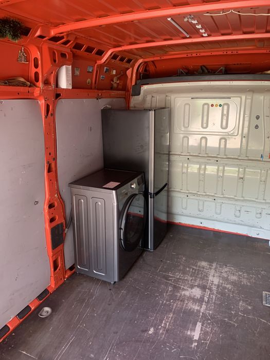 Вантажні перевезення,вантажники.