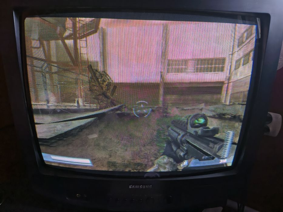 PlayStation 2, akcesoria, TV i 10 gier