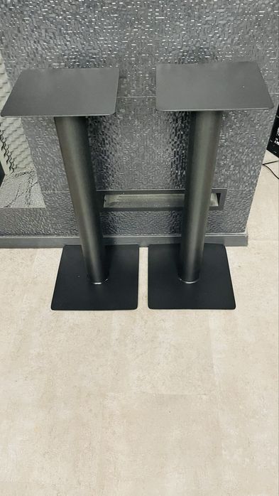 Stendy głośnikowe podstawki kolumny stojaki pod kolumny pancerne