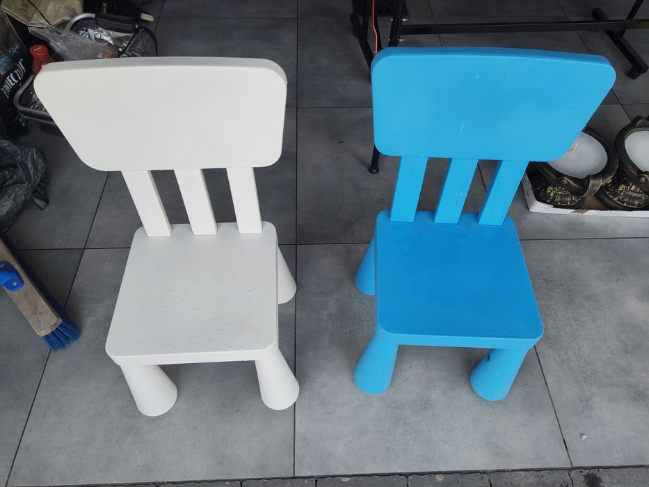 Krzesełka mamut ikea