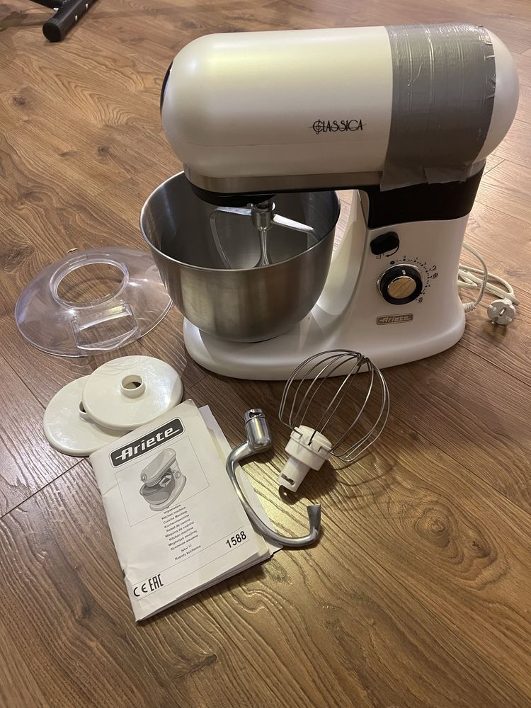 Robot Ariete Classic 1588 perłowy