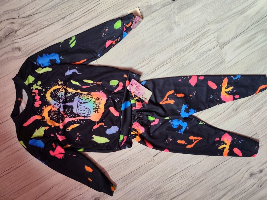 Dres dla dziewczynki 98 104 spódnie bluza