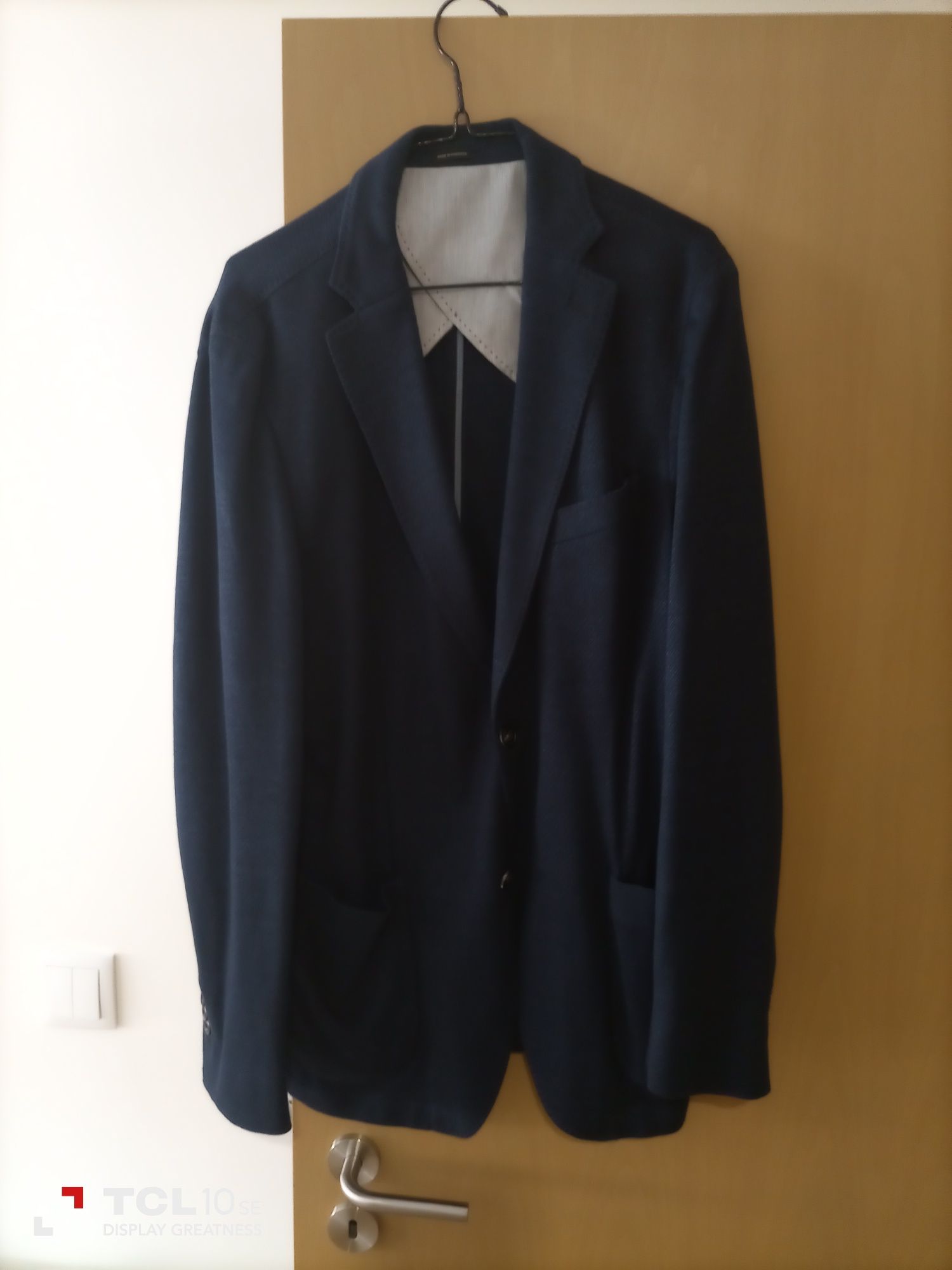 Promoção Novo Super Preço Blazers Novos sem etiqueta. Suits Inc.e Mass