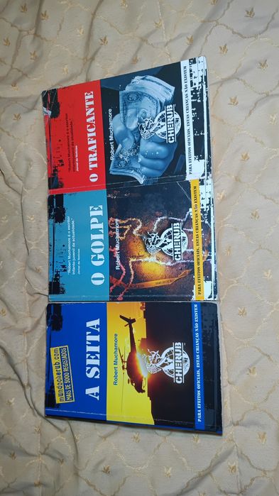 Robert Muchamore_3 livros