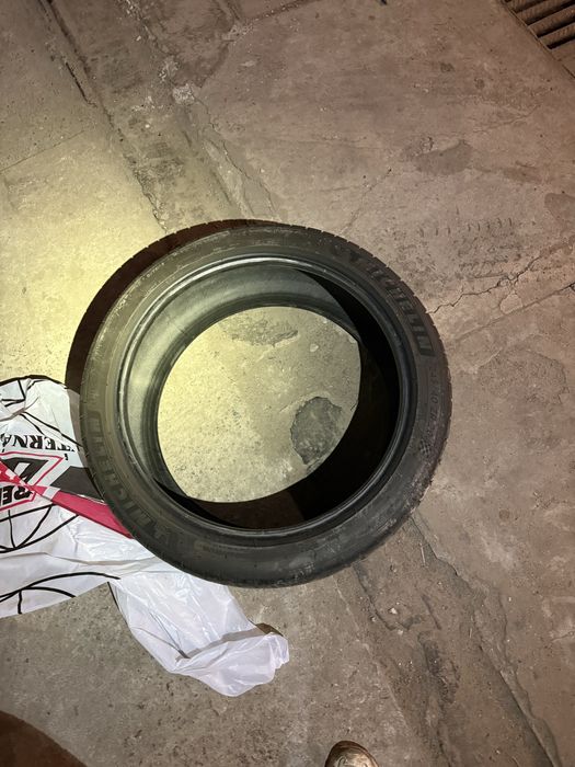 Michelin pilot sport 4s 245/40/20 1шт