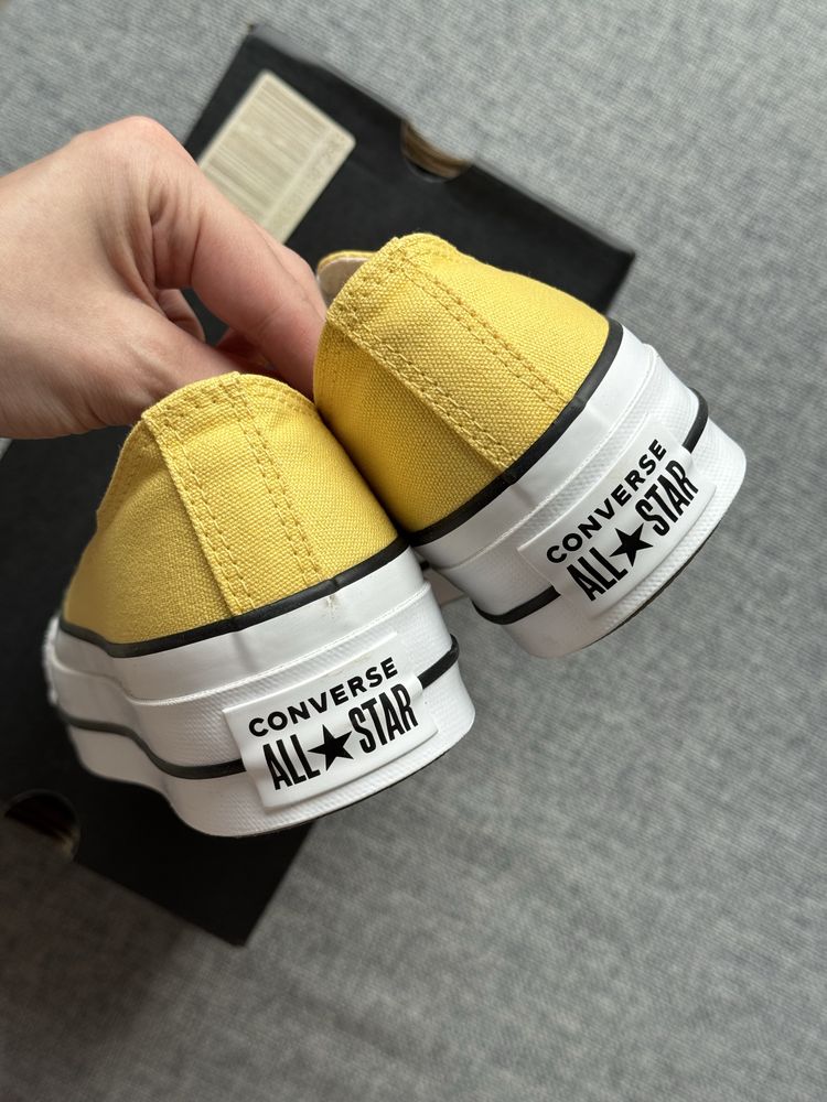 Trampki Converse Chuck Taylor All Star Lift Platform żółte