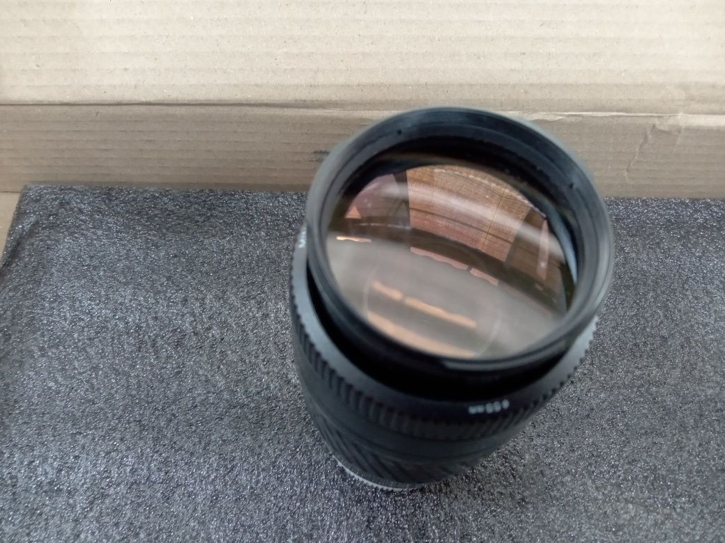 Об'єктив Minolta AF 75-300 Af zoom 1.5m/4.9ft Macro
