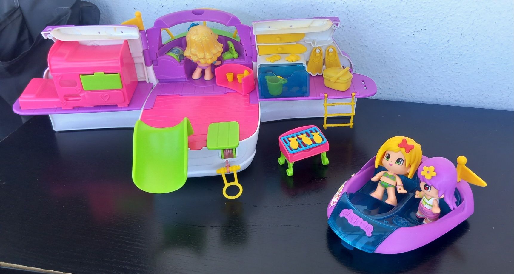 Vendo barco do piny pon com uma boneca