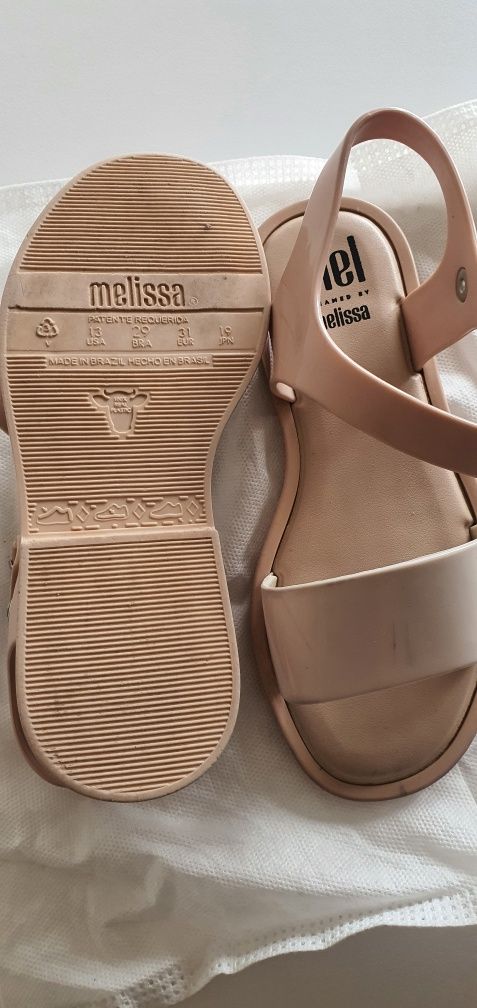 Melissa rosa e branco EUR31