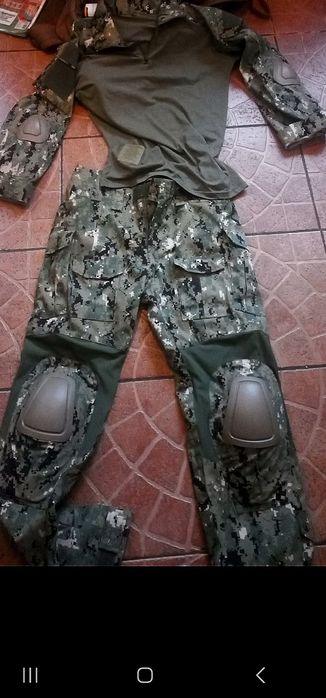 форма у АОR2 Emerson gear убакс і штани