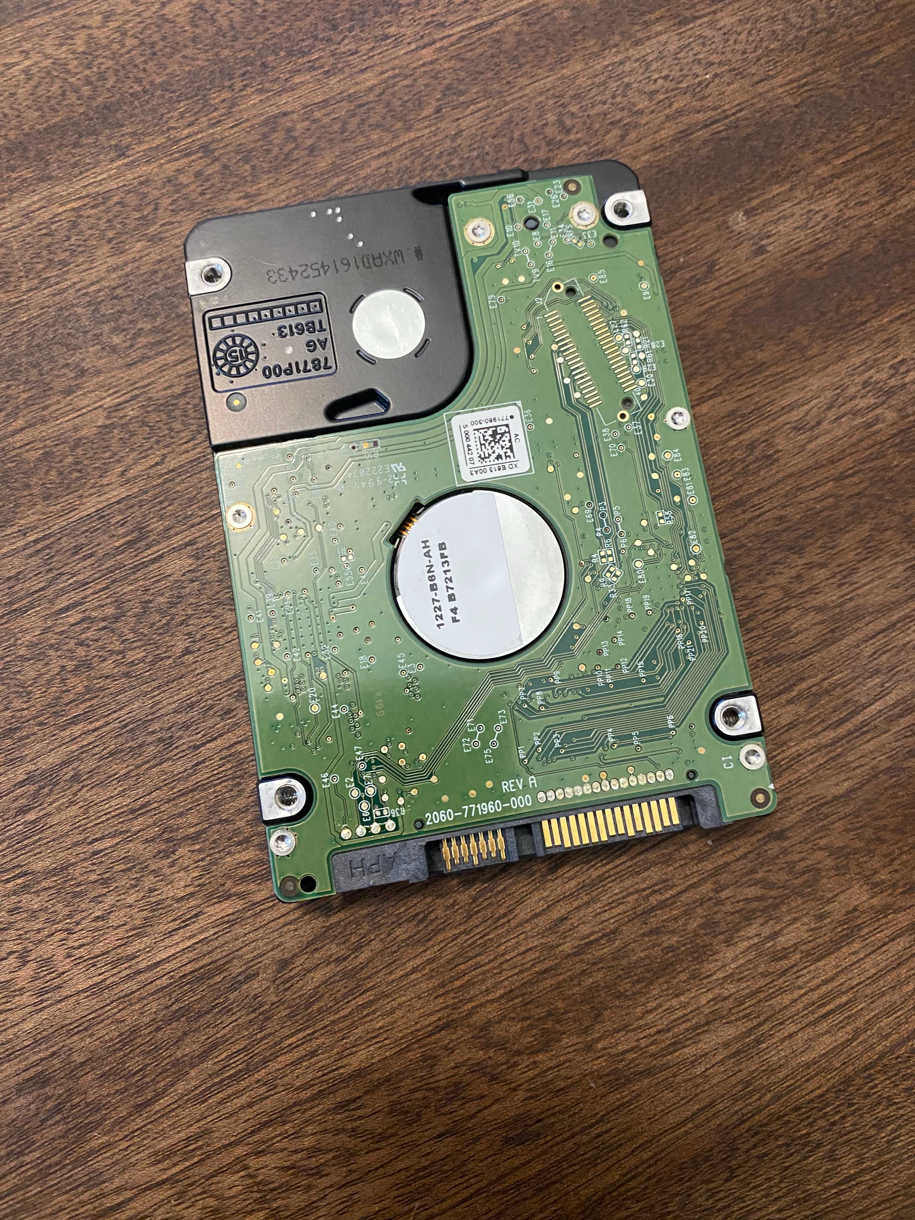 HD de 1TB da marca WB