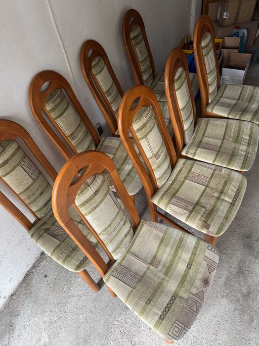 Zestaw 8 krzeseł + kanapa/sofa