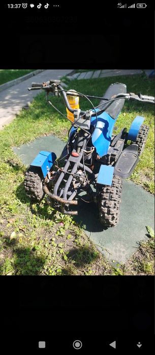Продам дитячий квадроцикл.