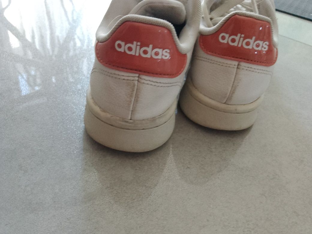 Adidas buty rozmiar 40 wkładka 25 cm