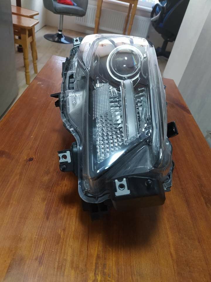 Субару Аутбек Subaru Outback LED Фара права 84002АL180