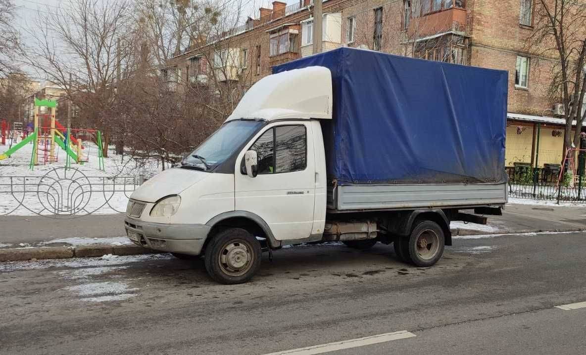 Вывоз хлама - старой мебели, строительного мусора, холодильника.