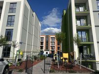 Продам квартиру-студію з балконом ! Одразу на ремонт