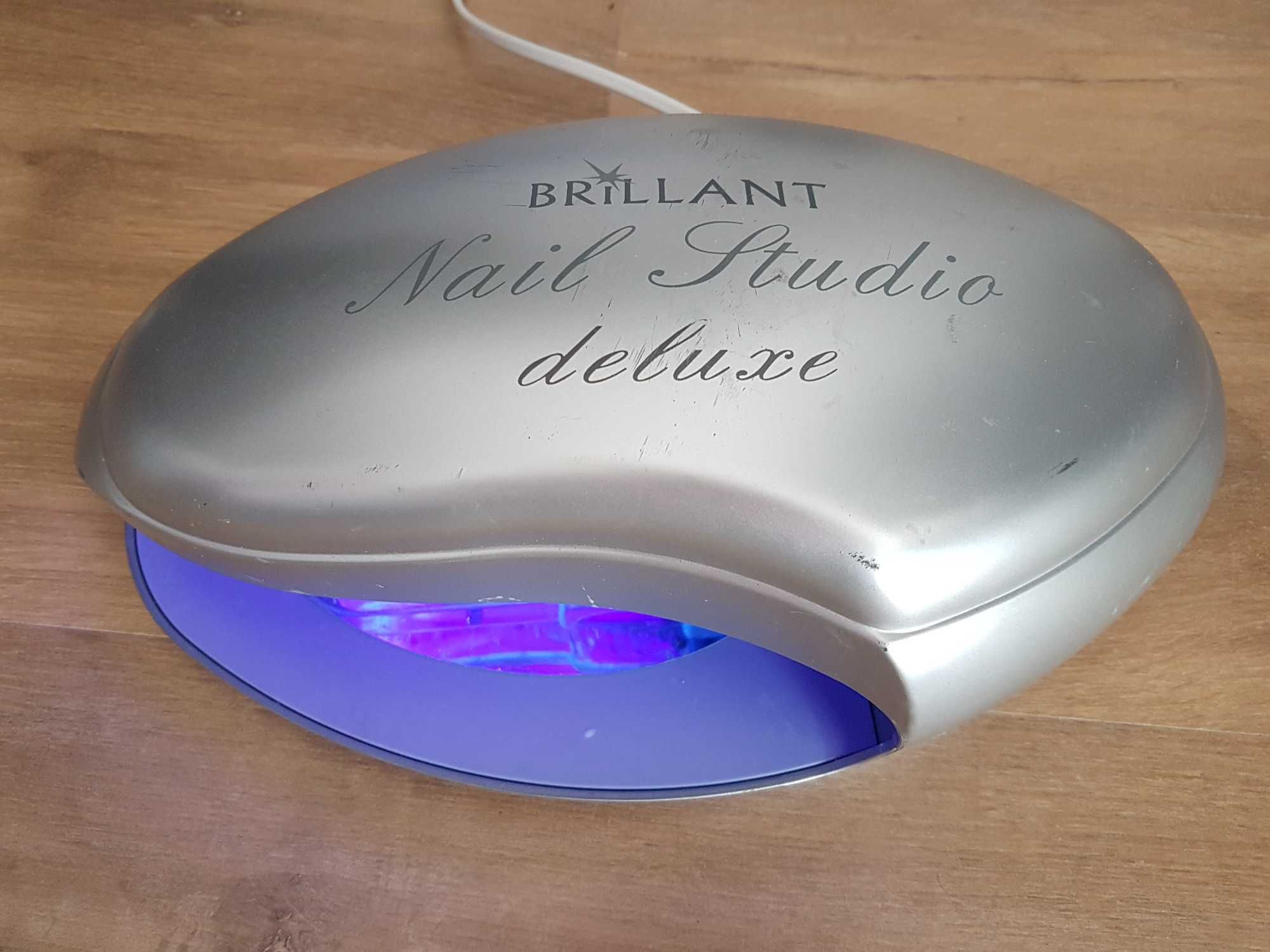 Brillant Nail Studio Deluxe lampa UV do paznokci hybrydowych 15 W