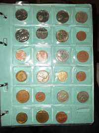 Różne monety wielu narodowości