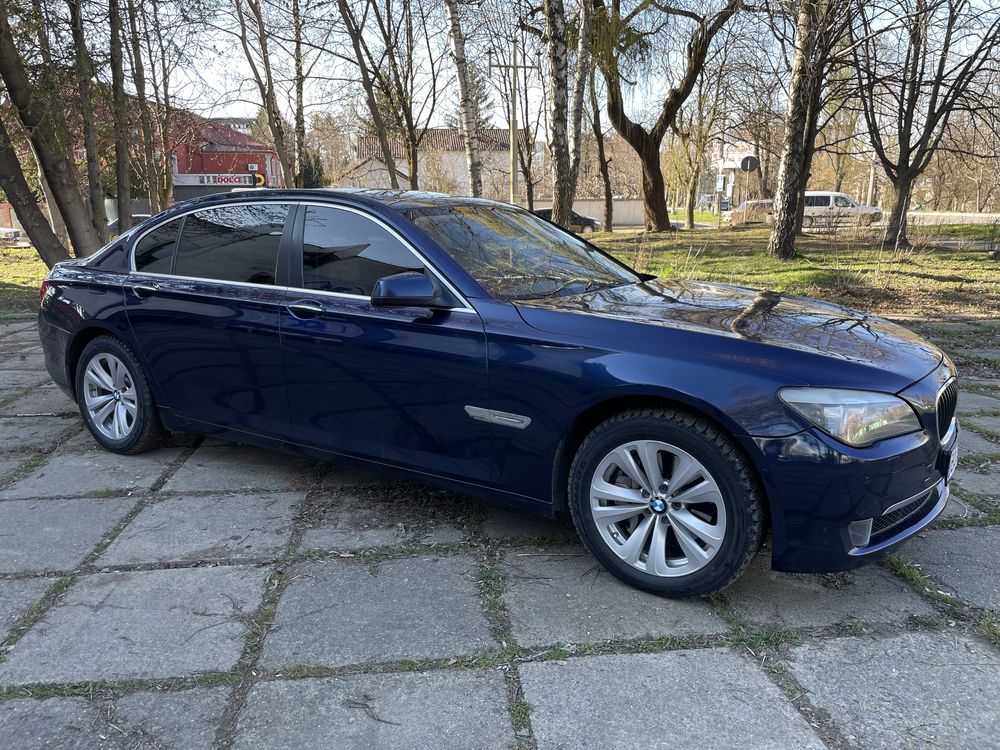 Продам Bmw f02 740li  в гарному стані