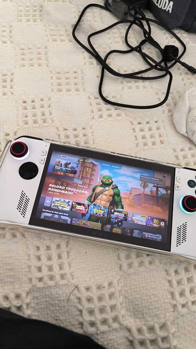 Asus rog Ally z1 extreme