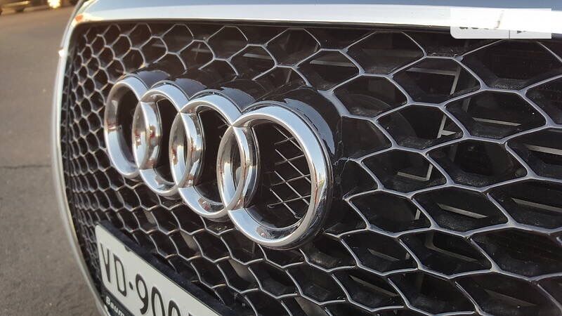 Автомобіль Audi A6c6 2011р Quattro 3.0 Дизель Рестайл.