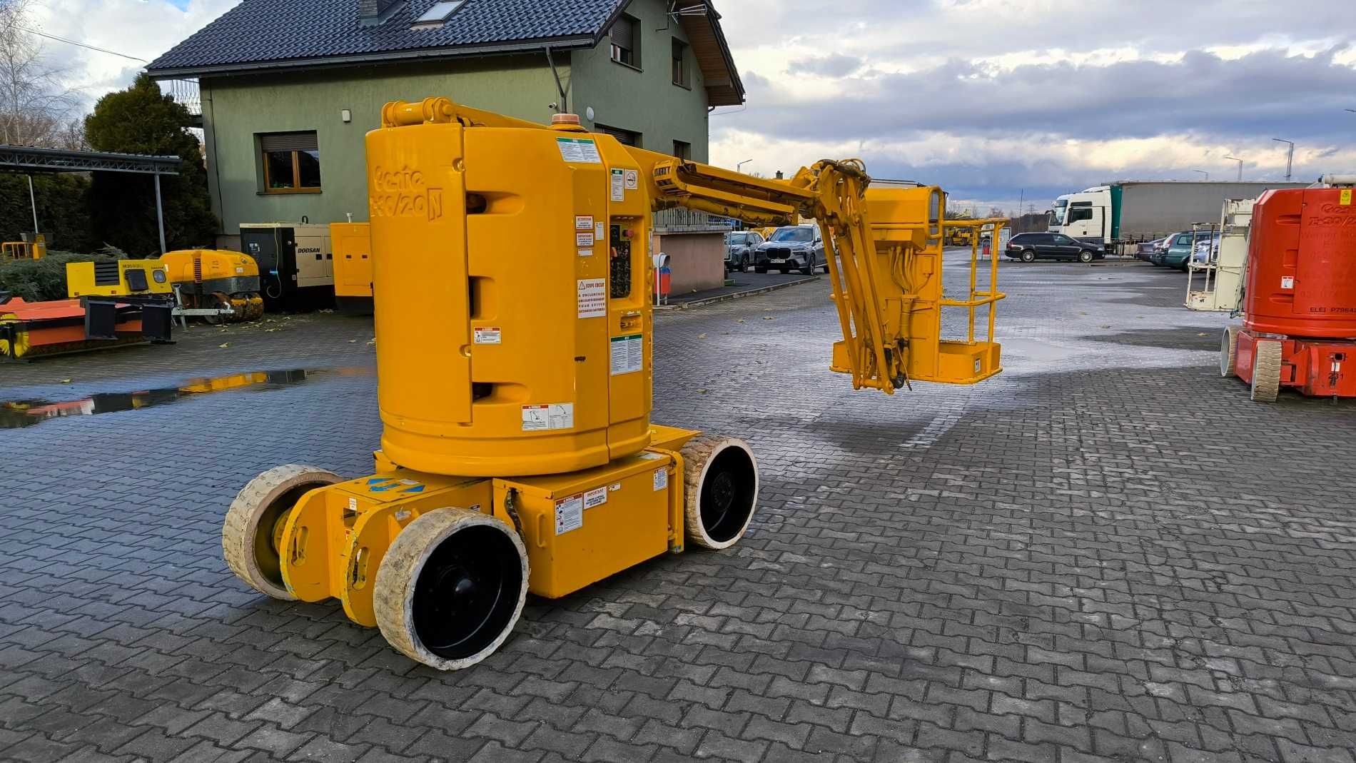 Podnośnik koszowy Genie Z 30/20 N RJ rok 2010 cena 44900 netto